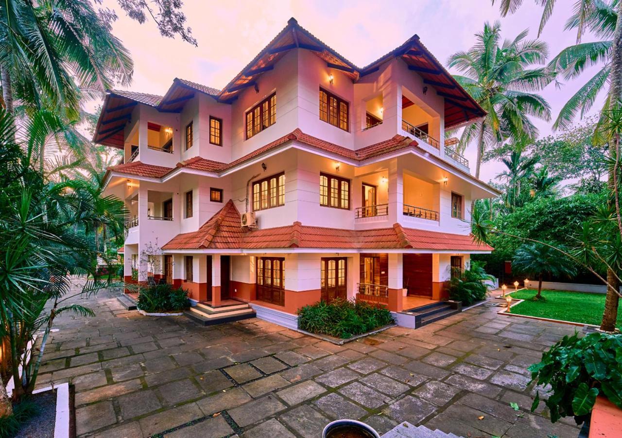Ushasree Wayanad Heritage Premium Pool Resort By Voye Homes Ambalavayal Dış mekan fotoğraf